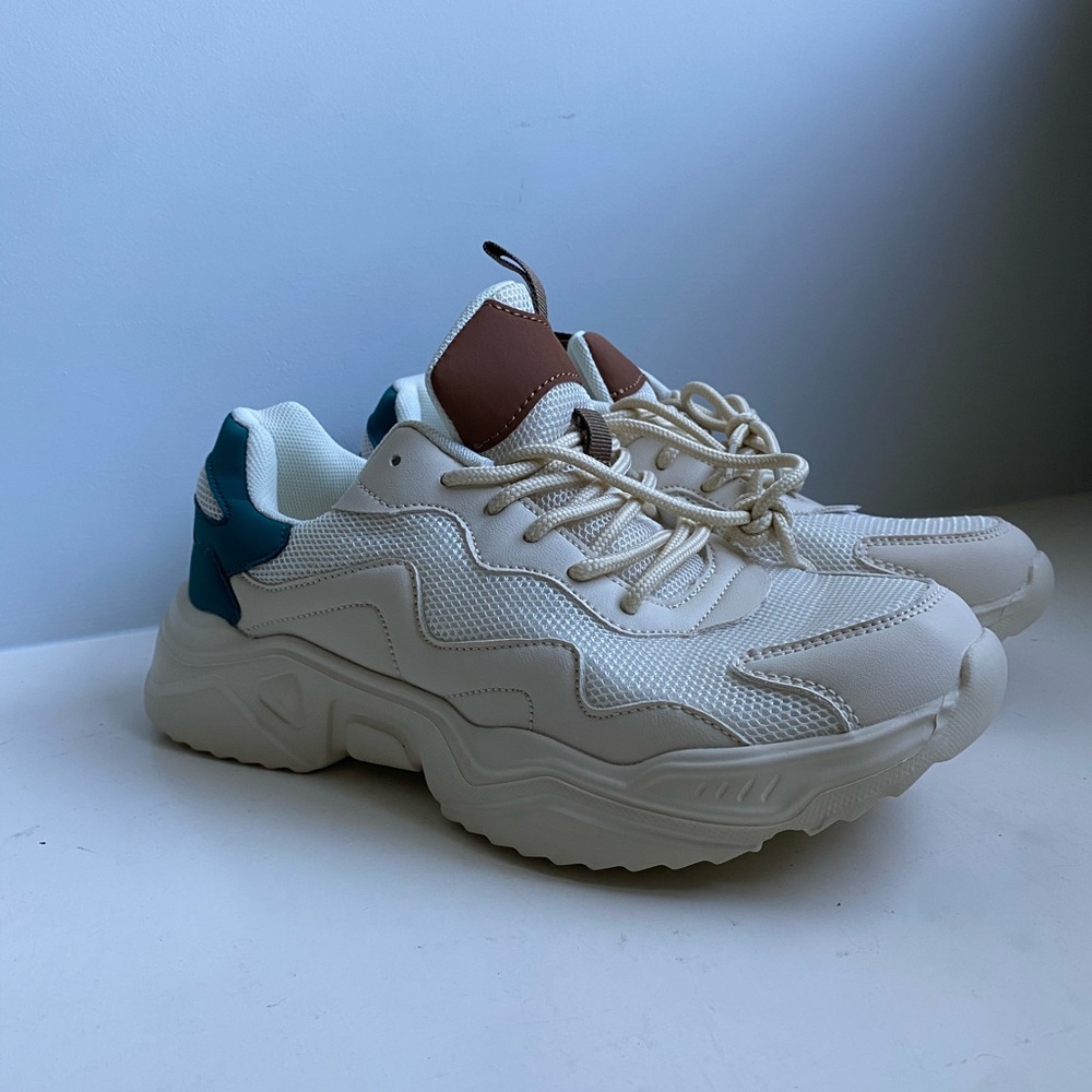 Beige Sneakers
